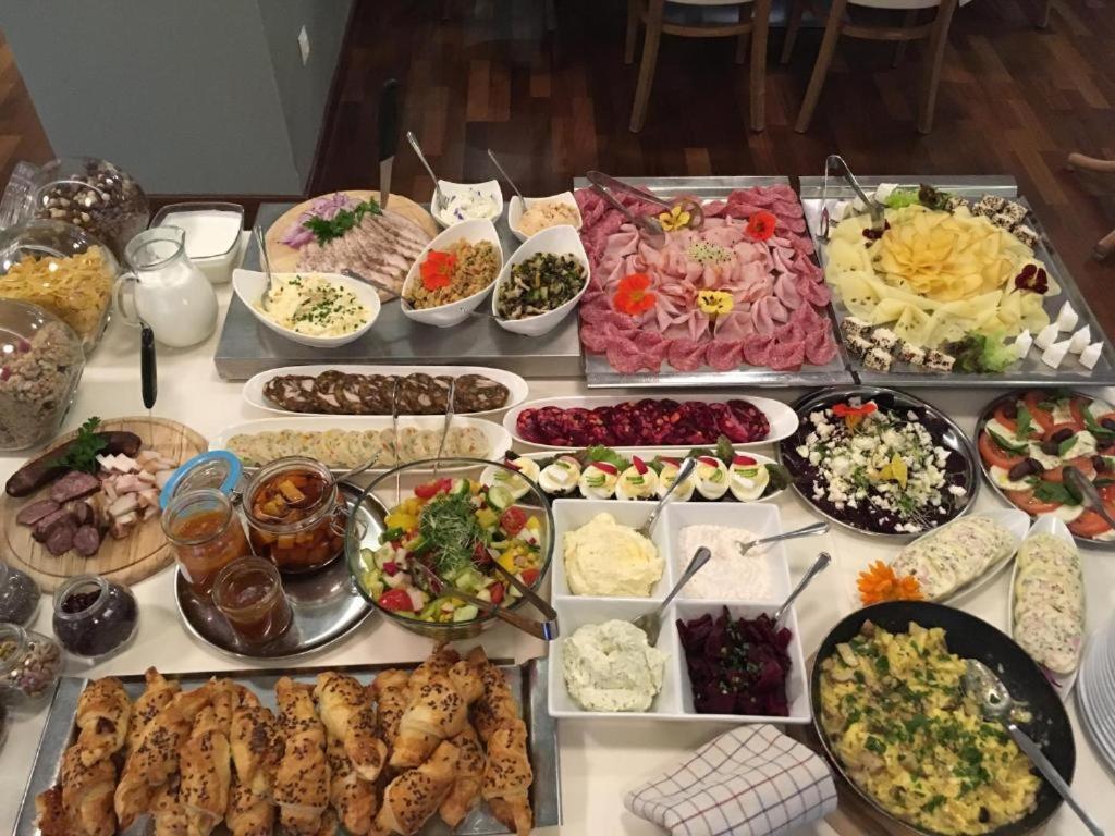 Vila Eva Luhacovice Luaran gambar